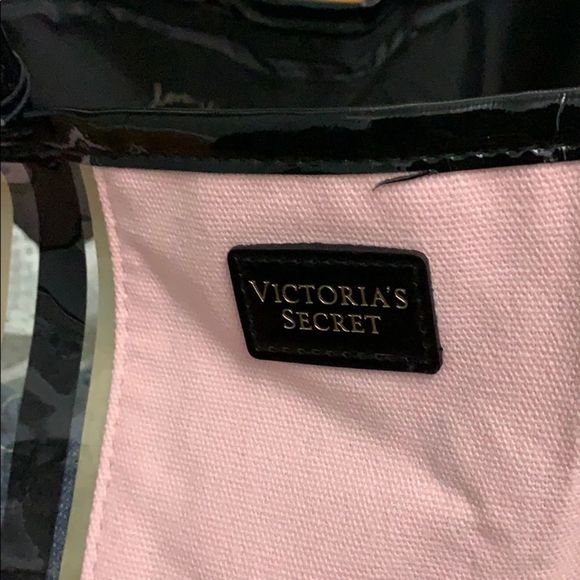 Victoria secret tote and small pouch - Picture 4 of 11